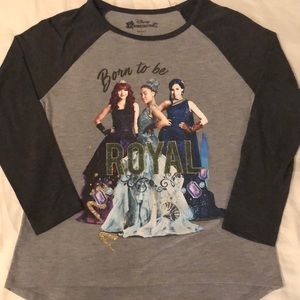 Disney Descendants 2 girl’s L long sleeved shirt